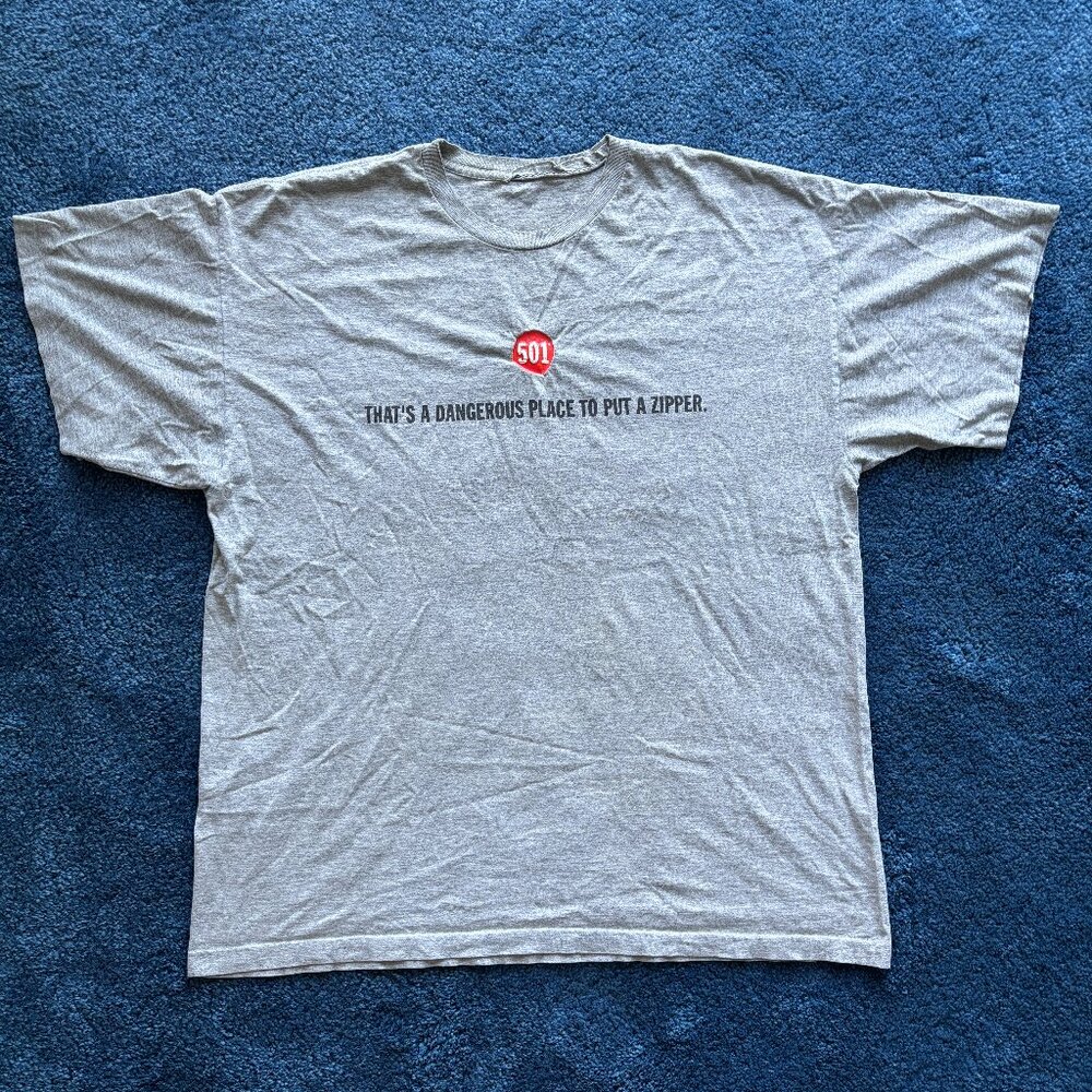vintage levi's 501 tee